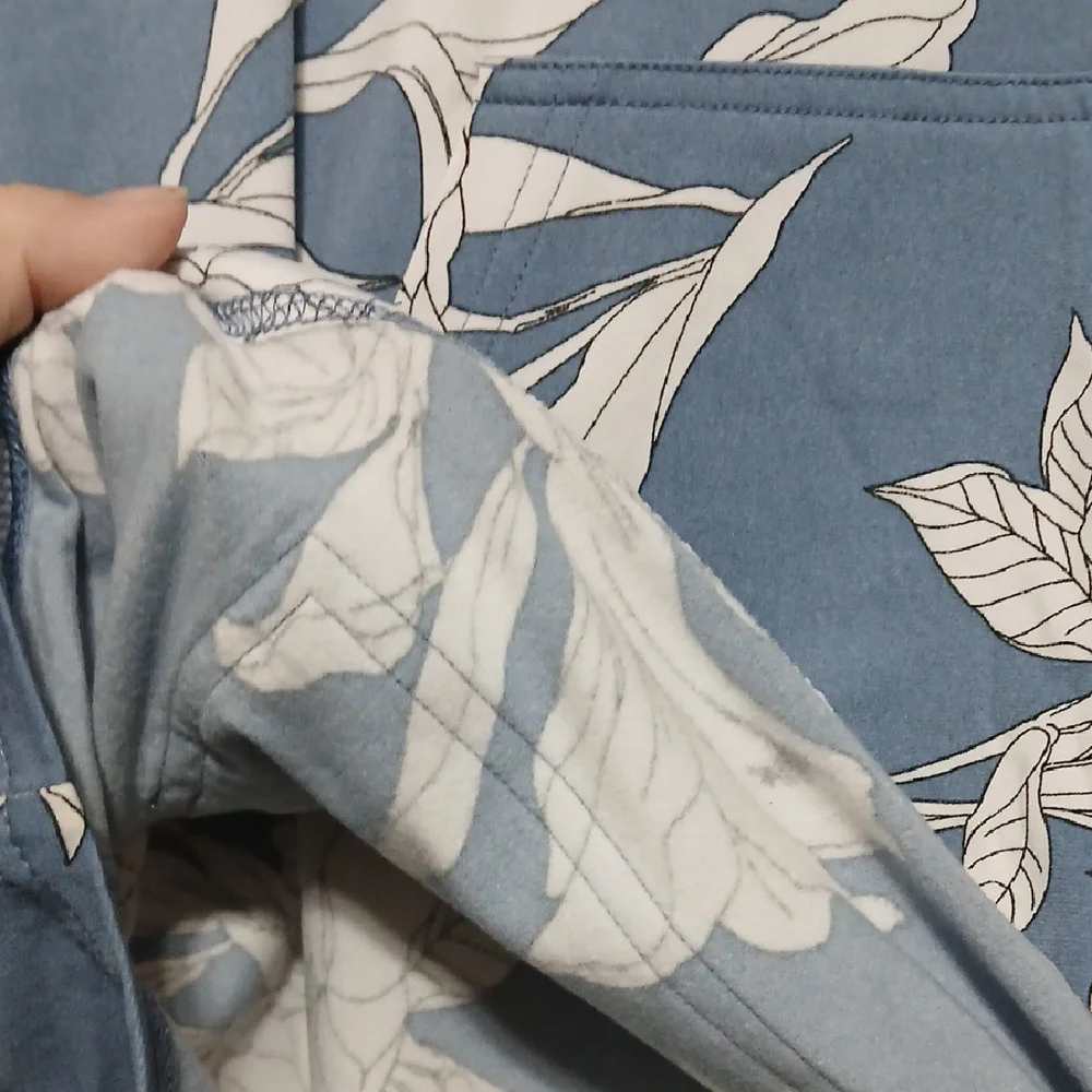 LuLaRoe Blue Floral Amber Hoodie - Picture 5 of 7